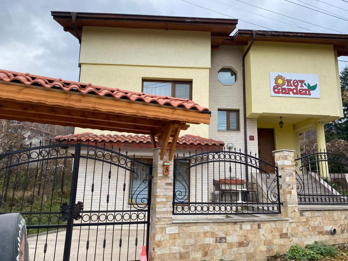 Kot Garden Guest House Sapareva Banya Buitenkant foto