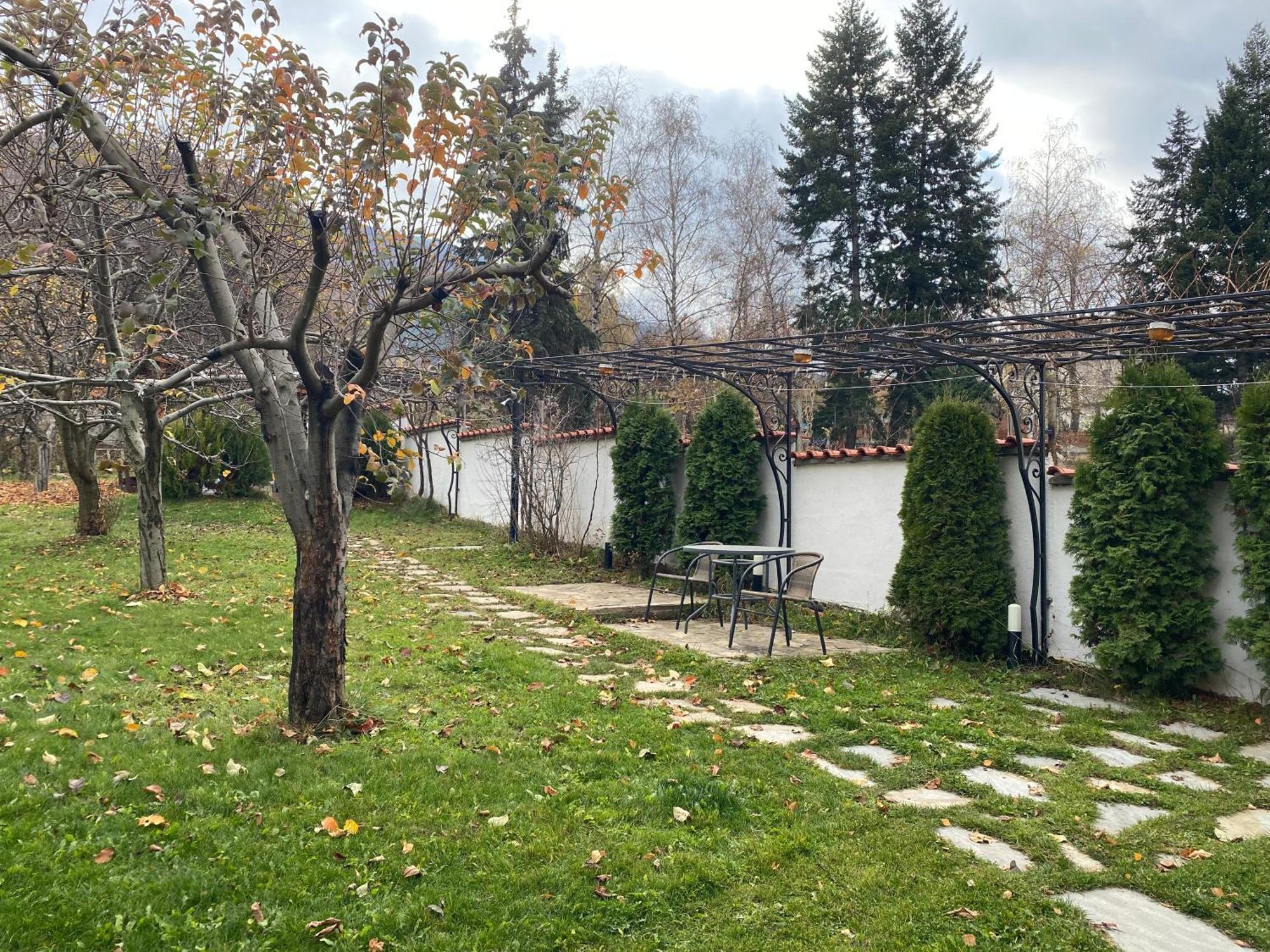 Kot Garden Guest House Sapareva Banya Buitenkant foto
